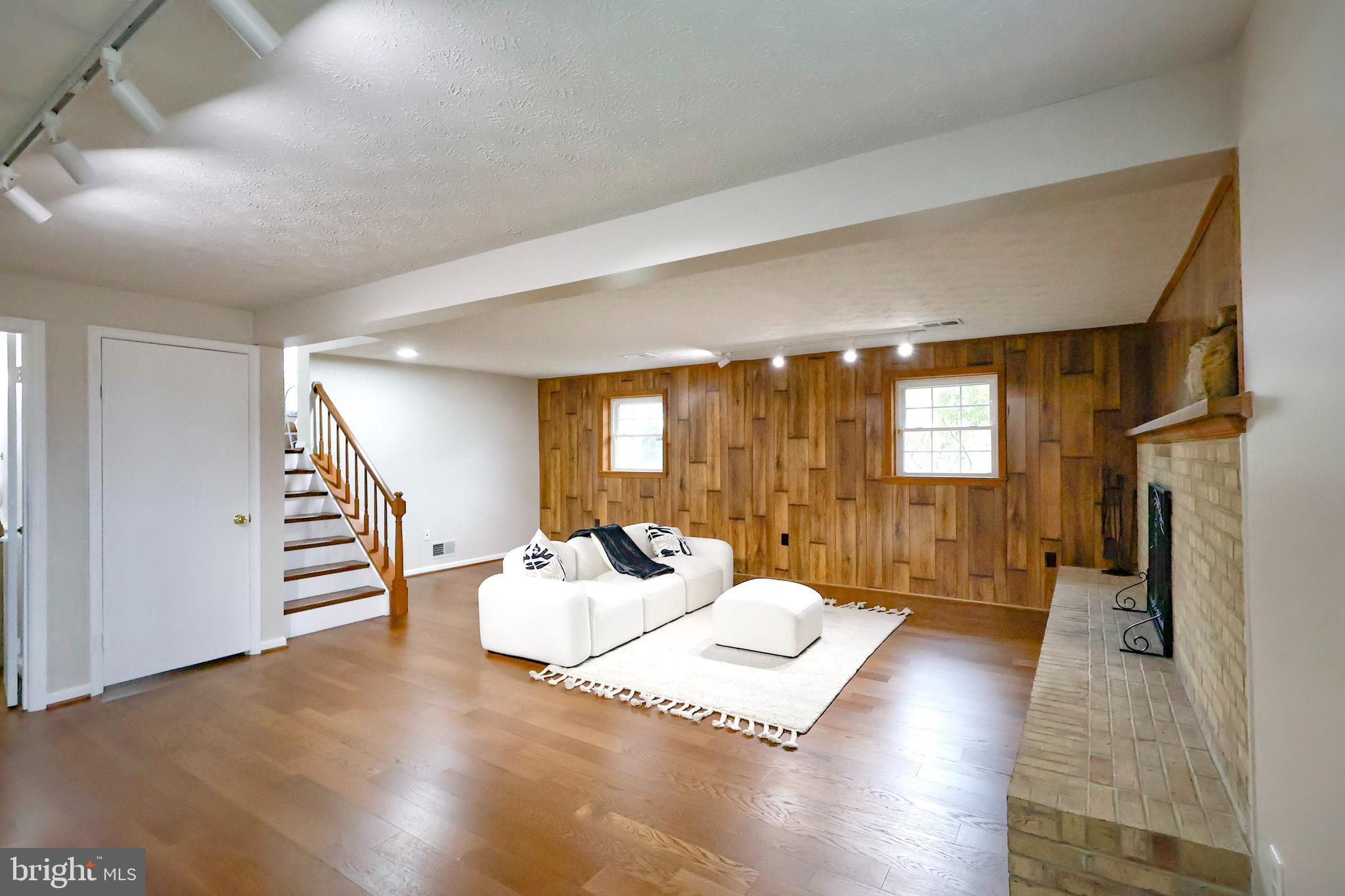 2800 Gunarette Way Silver Spring, MD 20906 - Photo 18 of 48 Large den space with ample room for your needs.