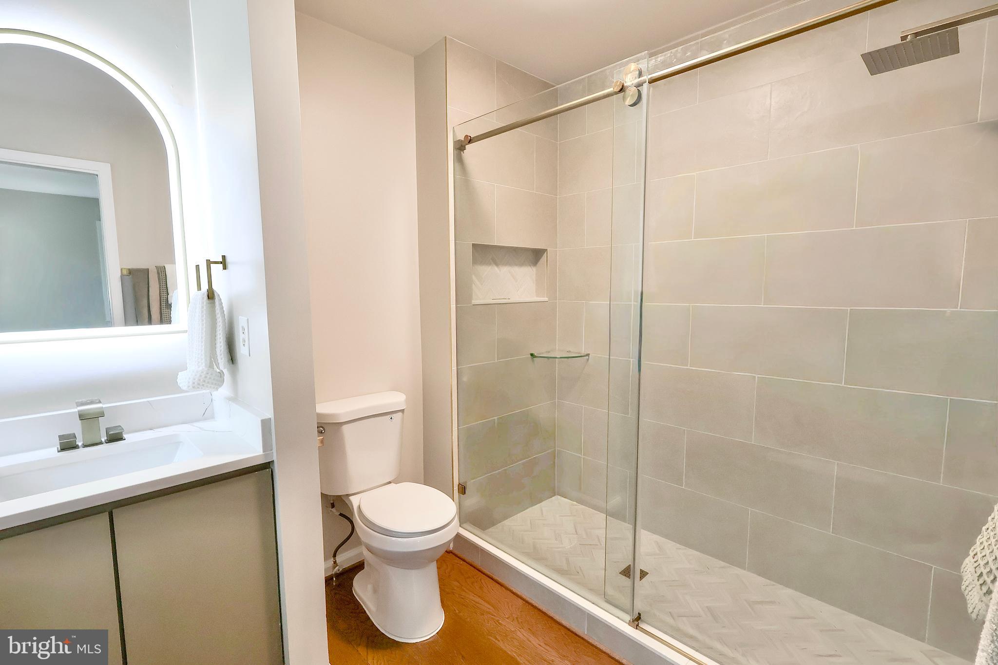 2800 Gunarette Way Silver Spring, MD 20906 - Photo 24 of 48 Large shower in master bath.