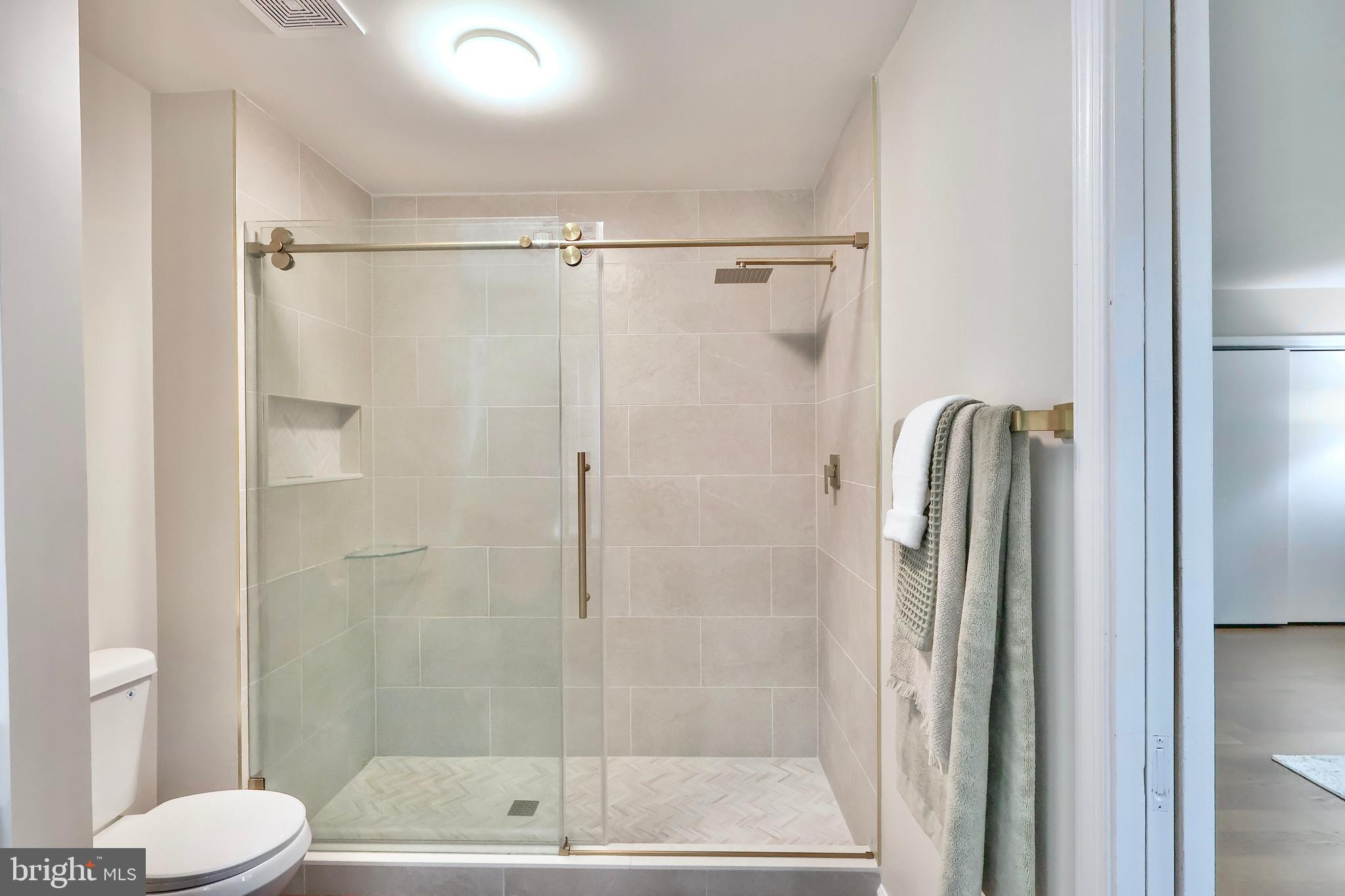 2800 Gunarette Way Silver Spring, MD 20906 - Photo 25 of 48 Beautiful master bath shower!
