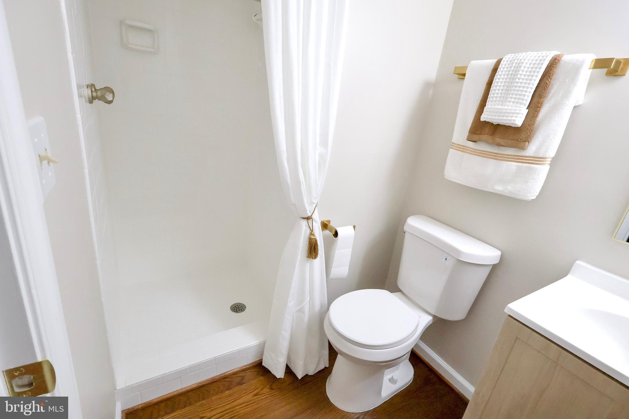 2800 Gunarette Way Silver Spring, MD 20906 - Photo 37 of 48 Downstairs full bathroom.