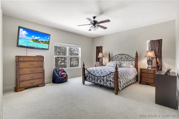 $825,000 | 61 Quiet Meadows Drive, Linn Creek, MO 65052