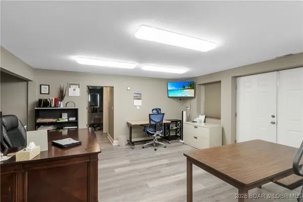 $825,000 | 61 Quiet Meadows Drive, Linn Creek, MO 65052