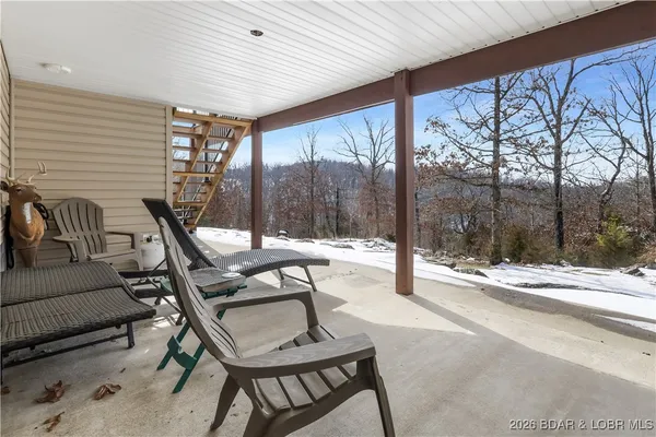 $825,000 | 61 Quiet Meadows Drive, Linn Creek, MO 65052