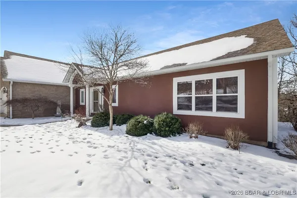 $825,000 | 61 Quiet Meadows Drive, Linn Creek, MO 65052