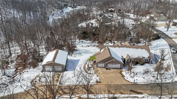 $825,000 | 61 Quiet Meadows Drive, Linn Creek, MO 65052