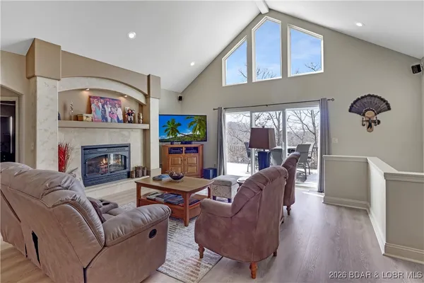$825,000 | 61 Quiet Meadows Drive, Linn Creek, MO 65052