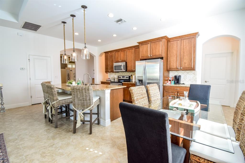 23167 Copperleaf Drive Venice, FL 34293 - Photo 8 of 44