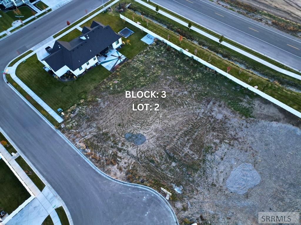 5588 Sand Springs Road Idaho Falls, ID 83404 - Photo 2 of 34