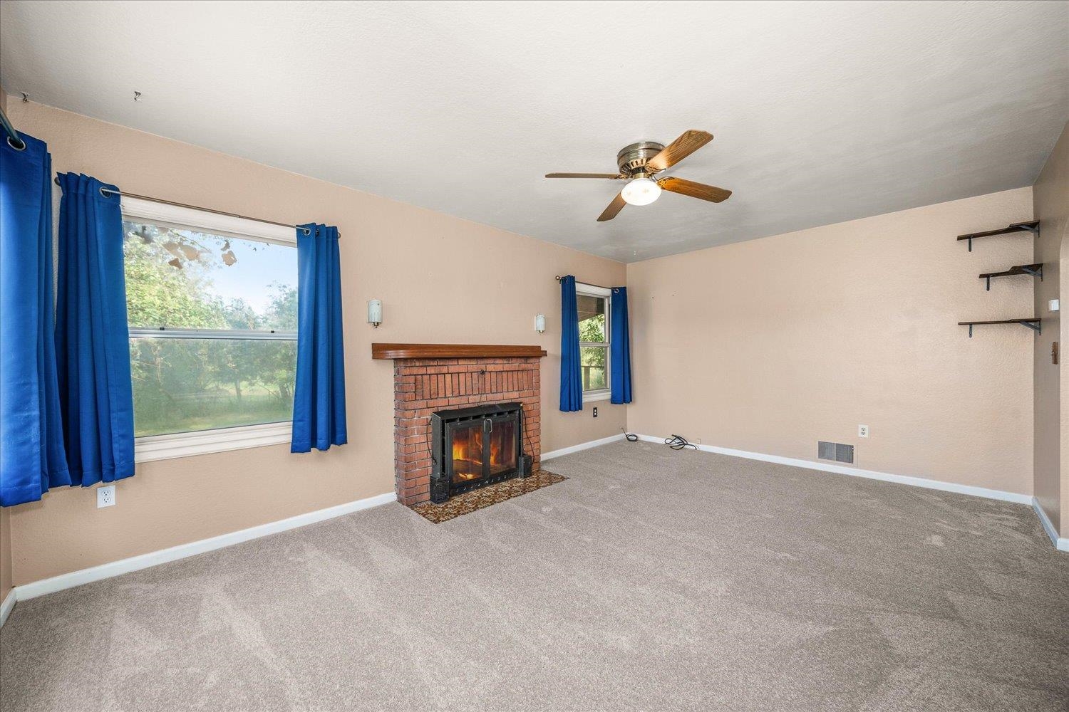 22515 West Malloy Prairie Road Cheney, WA 99004 - Photo 11 of 31 Gallery Image 11