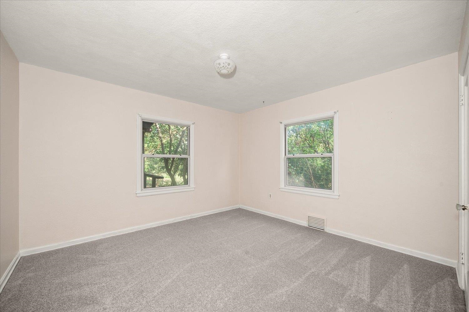 22515 West Malloy Prairie Road Cheney, WA 99004 - Photo 19 of 31 Gallery Image 19