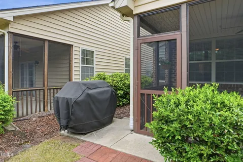 $575,000 | 604 Windy Peak Loop, Cary, NC 27519