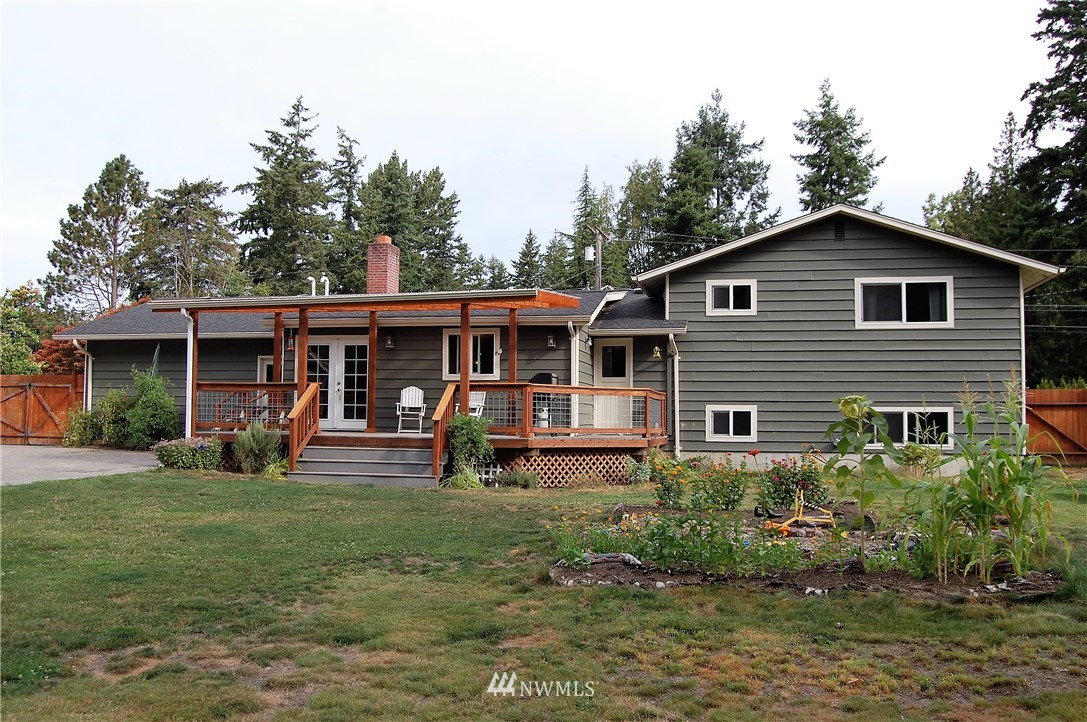 1011 McLeod Road Bellingham, WA 98226 - Photo 2 of 22 Gallery Image 2