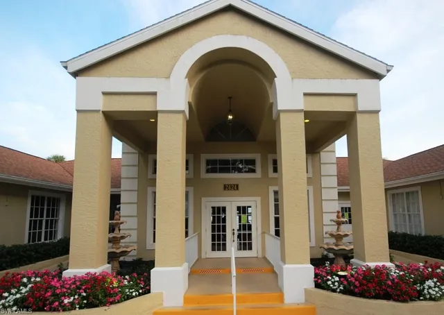 a view of a entryway of the house