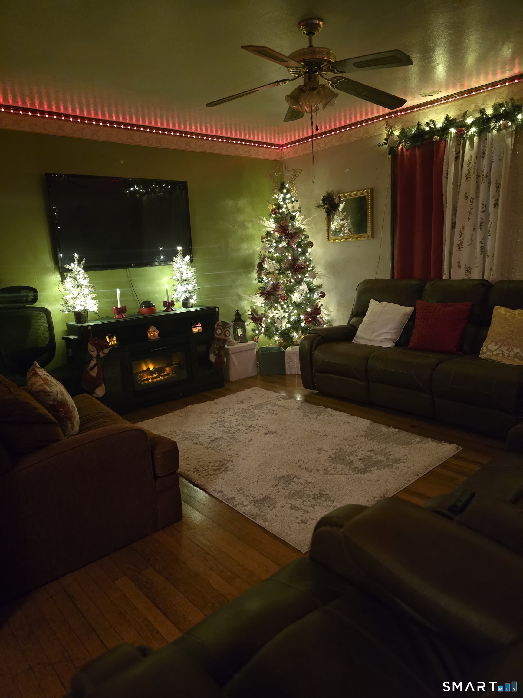 1954 Broad Street Hartford, CT 06114 - Photo 11 of 16 a living room with furniture and a large window