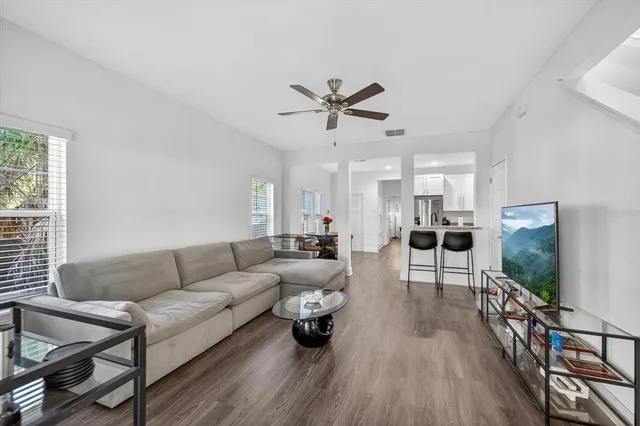 $3,000 | 115 East Broad Street, Unit 2, Tampa, FL 33604