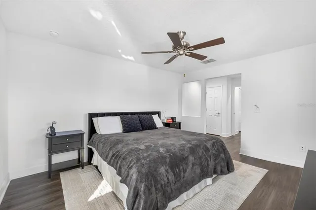 $3,000 | 115 East Broad Street, Unit 2, Tampa, FL 33604