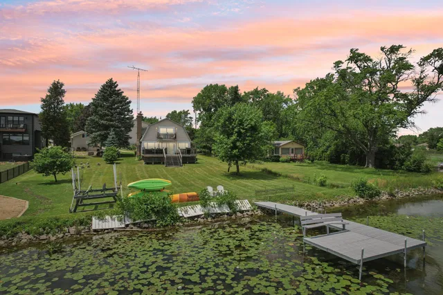 $969,000 | 12719 234th Avenue, Salem Lakes, WI 53179