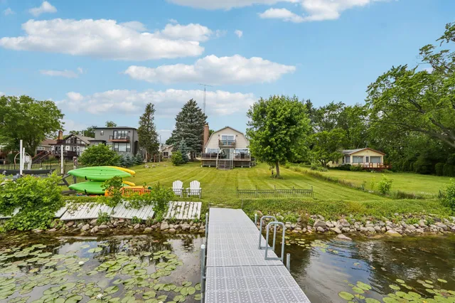 $969,000 | 12719 234th Avenue, Salem Lakes, WI 53179