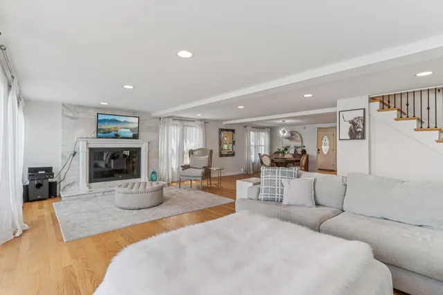 $969,000 | 12719 234th Avenue, Salem Lakes, WI 53179