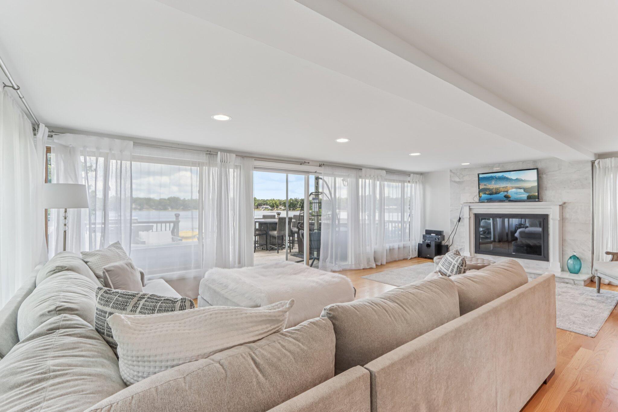 12719 234th Avenue Salem Lakes, WI 53179 - Photo 6 of 53 11-web-or-mls-234th Ave-S2806-011