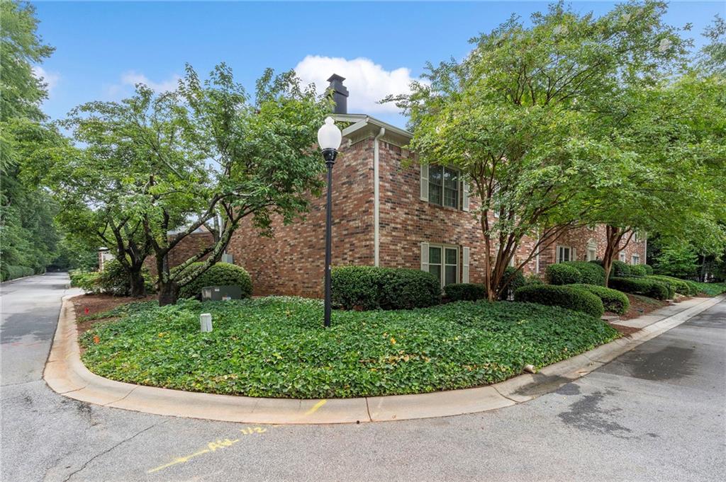 2455 Leafgate Road Decatur, GA 30033 - Photo 8 of 18