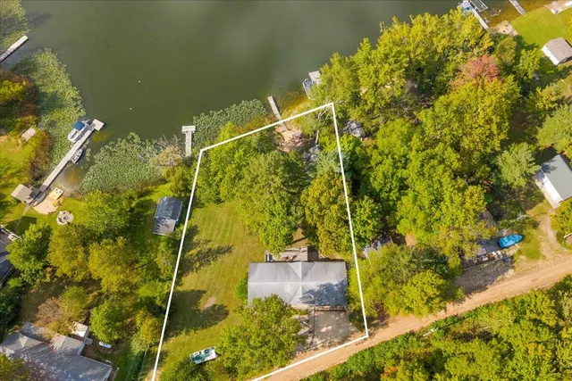 $699,900 | 45417 15th Avenue, Bloomingdale, MI 49026