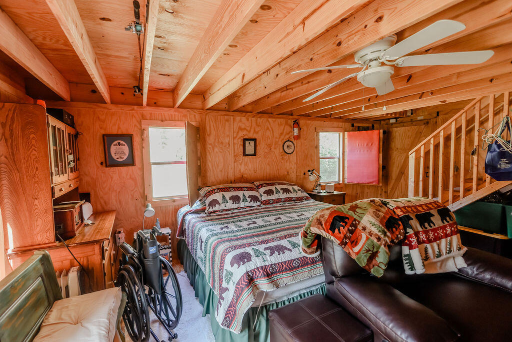 121 Allen Cope Road Frenchburg, KY 40322 - Photo 44 of 73 menifee(31)