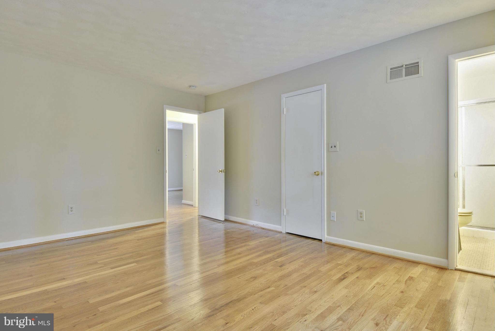 10423 Burnt Ember Drive Silver Spring, MD 20903 - Photo 14 of 30 Bedroom (Master)