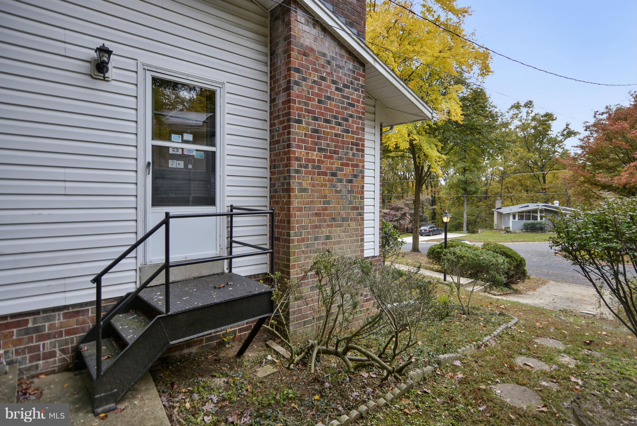 10423 Burnt Ember Drive Silver Spring, MD 20903 - Photo 27 of 30 Exterior (Rear)