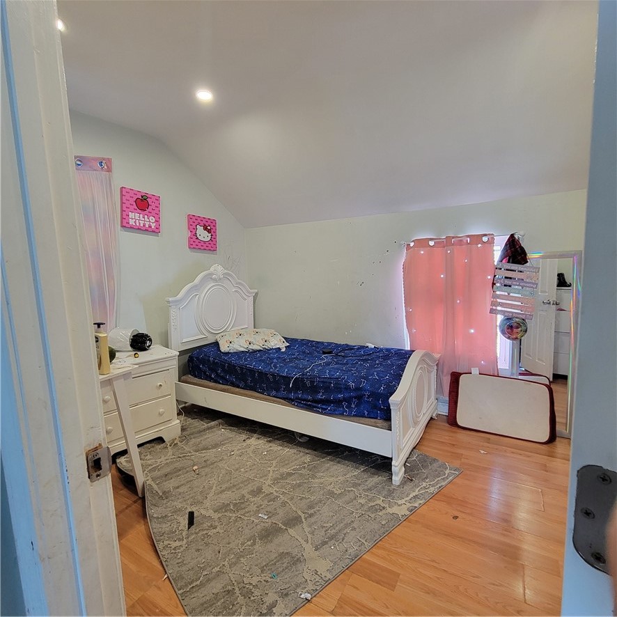 106 Parnell Street Providence, RI 02909 - Photo 13 of 22 Bedroom #2 different angle