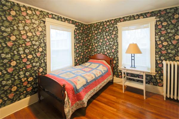 138 Ashcroft Road Medford, MA 02155 - Photo 8 of 15 Gallery Image 8