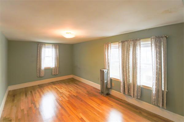 138 Ashcroft Road Medford, MA 02155 - Photo 9 of 15 Gallery Image 9