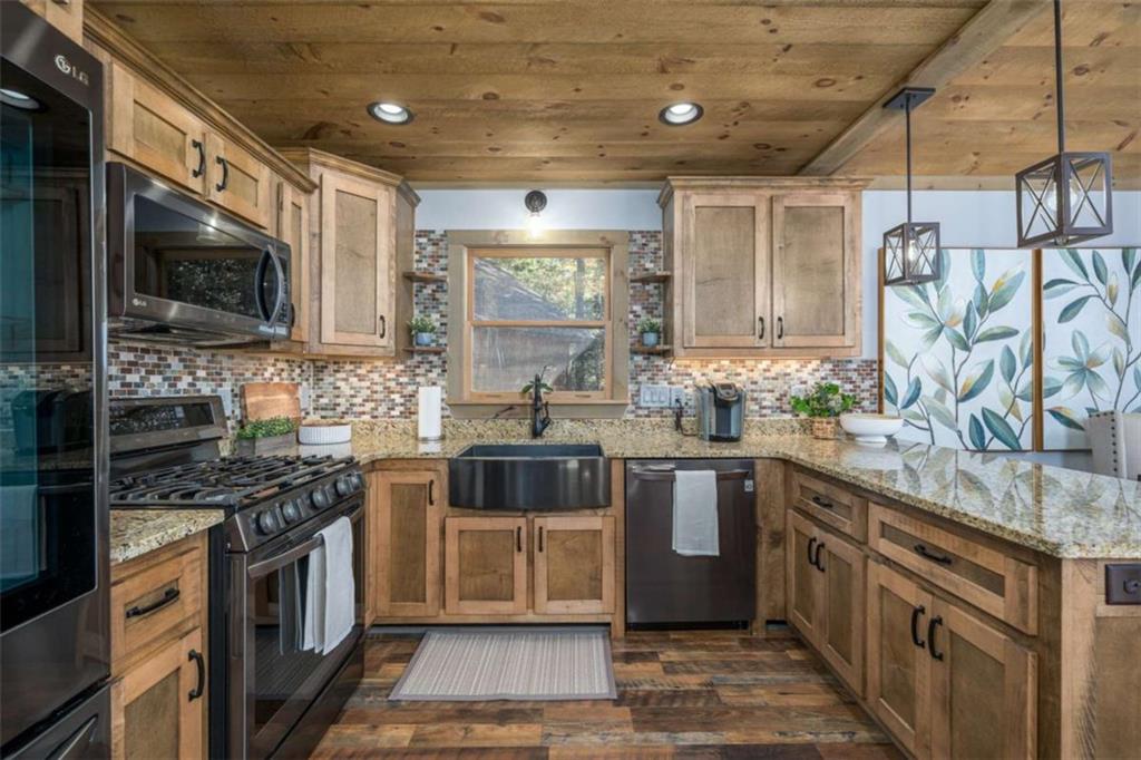 10 Cohutta Overlook Lane Blue Ridge, GA 30513 - Photo 15 of 58