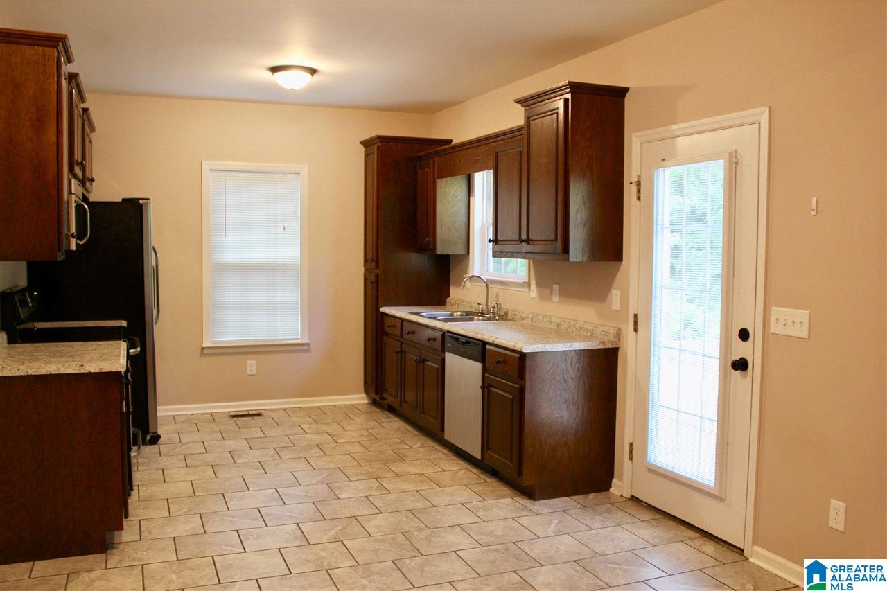 555 Deans Ferry Road Hayden, AL 35079 - Photo 5 of 22