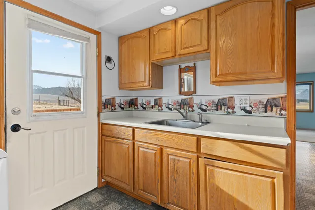 $599,000 | 2829 Cottonwood Creek Road, Chewelah, WA 99109