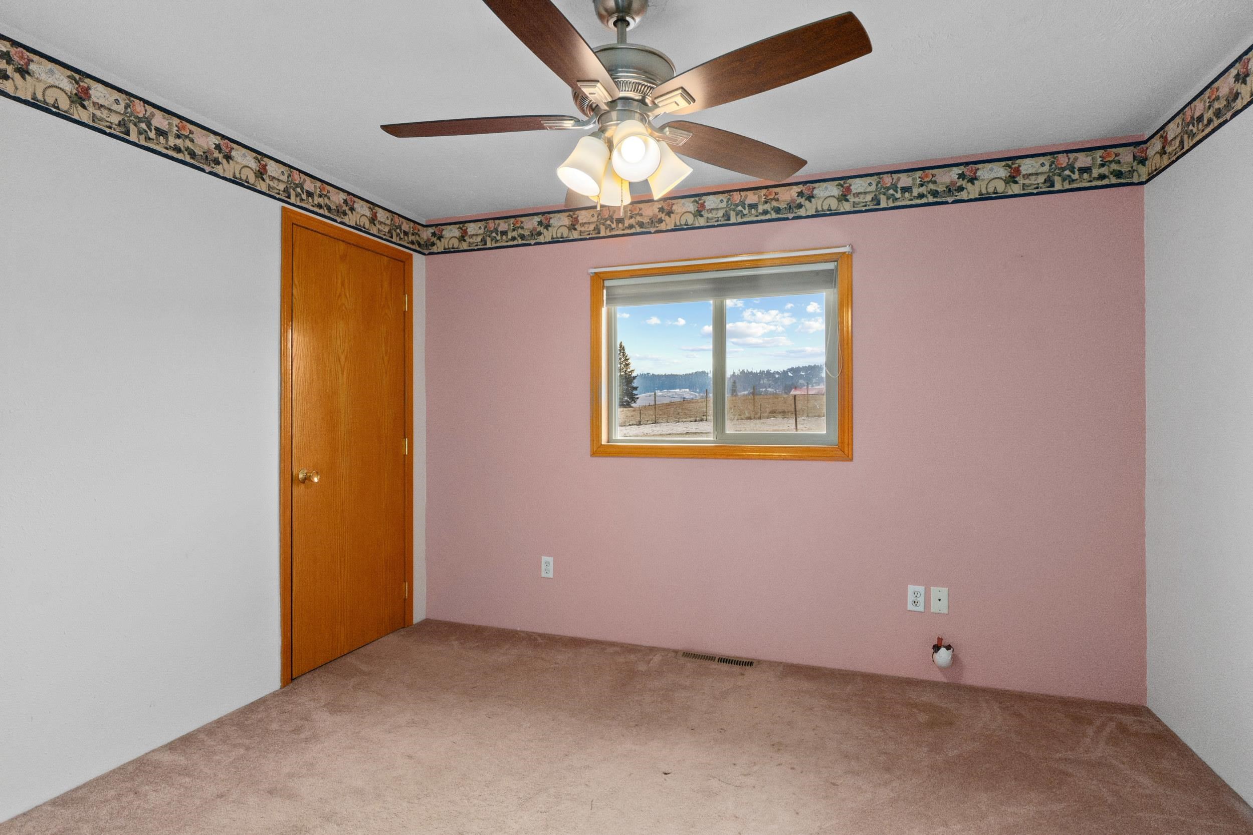 2829 Cottonwood Creek Road Chewelah, WA 99109 - Photo 17 of 38