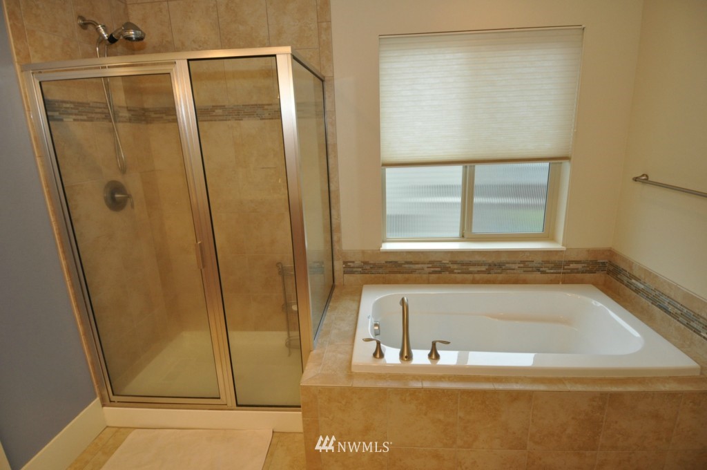 265 Nile Avenue Northeast Renton, WA 98059 - Photo 17 of 25 Gallery Image 17