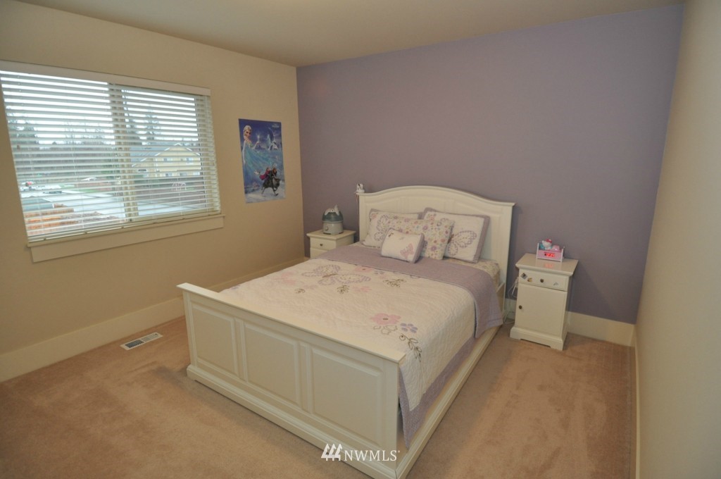 265 Nile Avenue Northeast Renton, WA 98059 - Photo 19 of 25 Gallery Image 19
