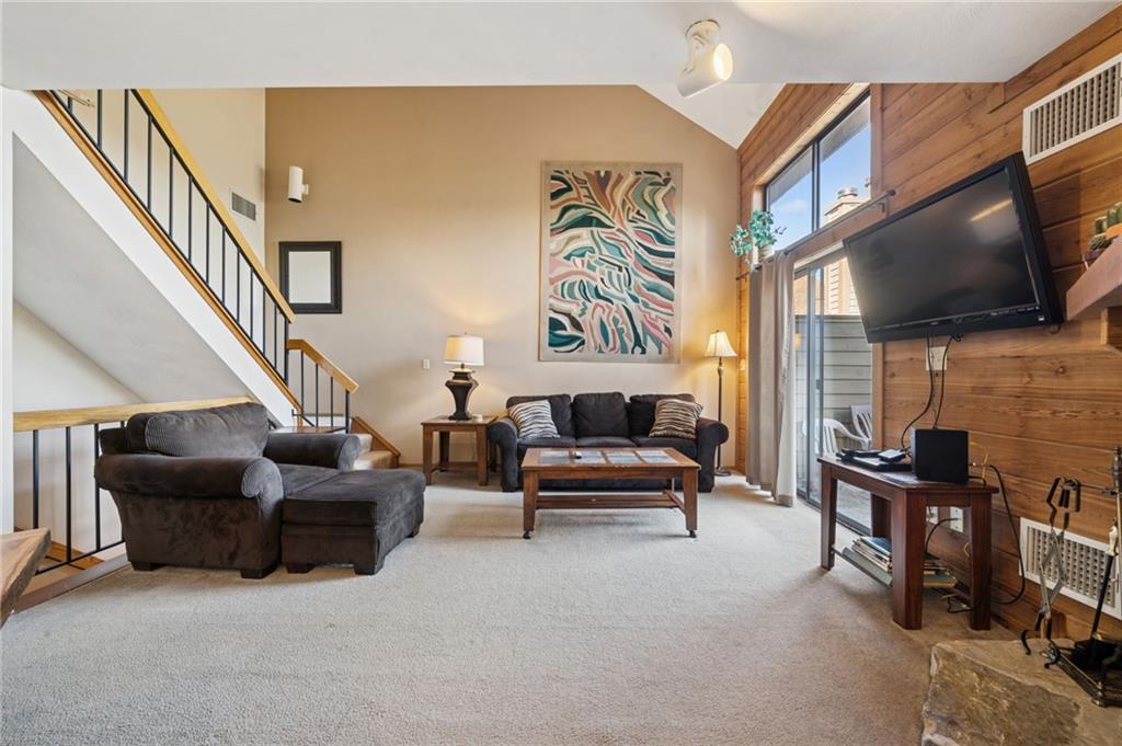 X7 Sunridge Road Champion, PA 15622 - Photo 2 of 27