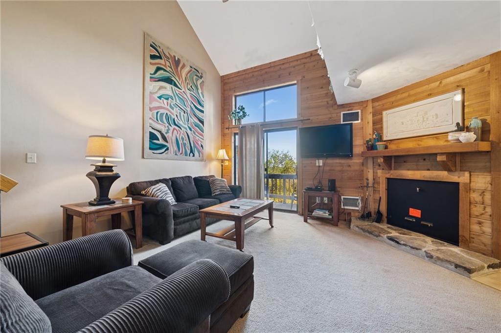 X7 Sunridge Road Champion, PA 15622 - Photo 3 of 27