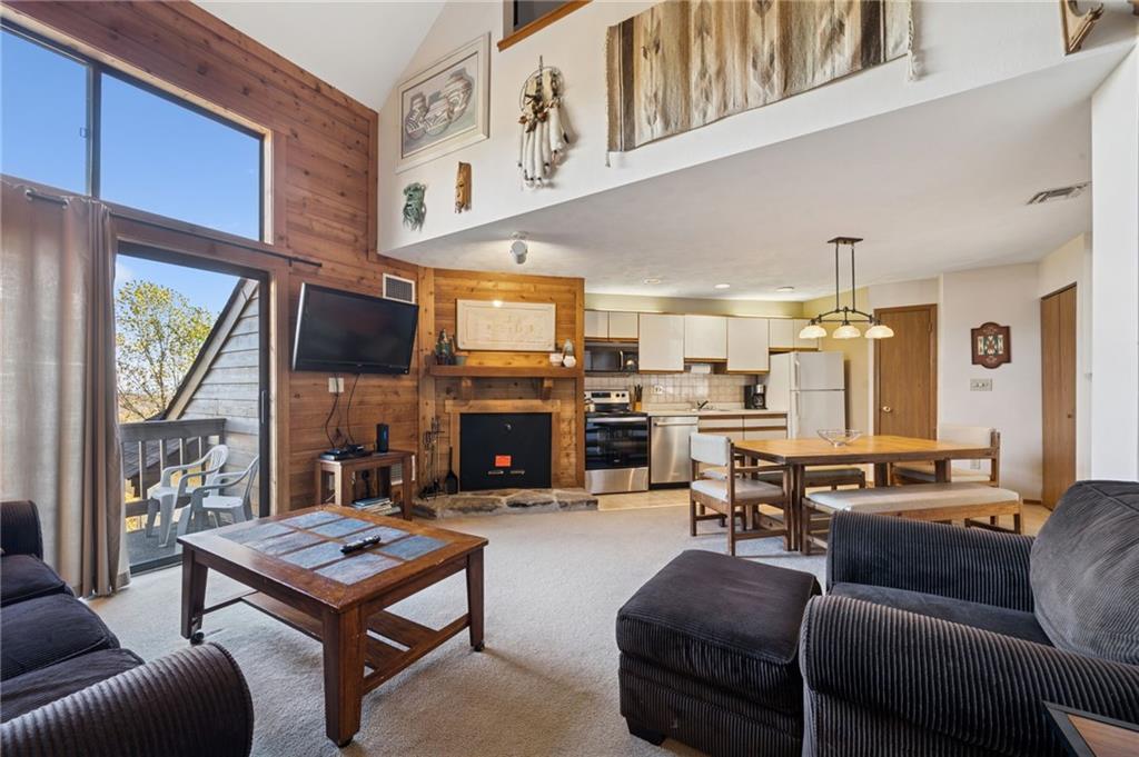 X7 Sunridge Road Champion, PA 15622 - Photo 4 of 27