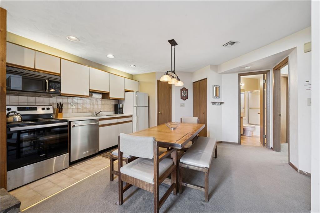 X7 Sunridge Road Champion, PA 15622 - Photo 7 of 27