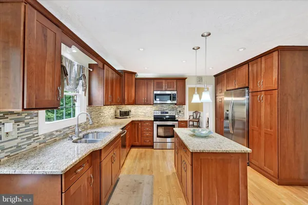 $535,000 | 9911 Britinay Lane, Baltimore, MD 21234