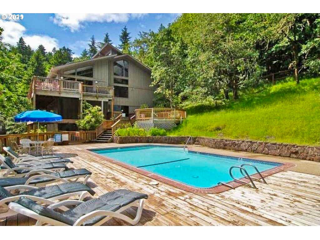 122 Treehill Loop Eugene, OR 97405 - Photo 23 of 29 Gallery Image 23