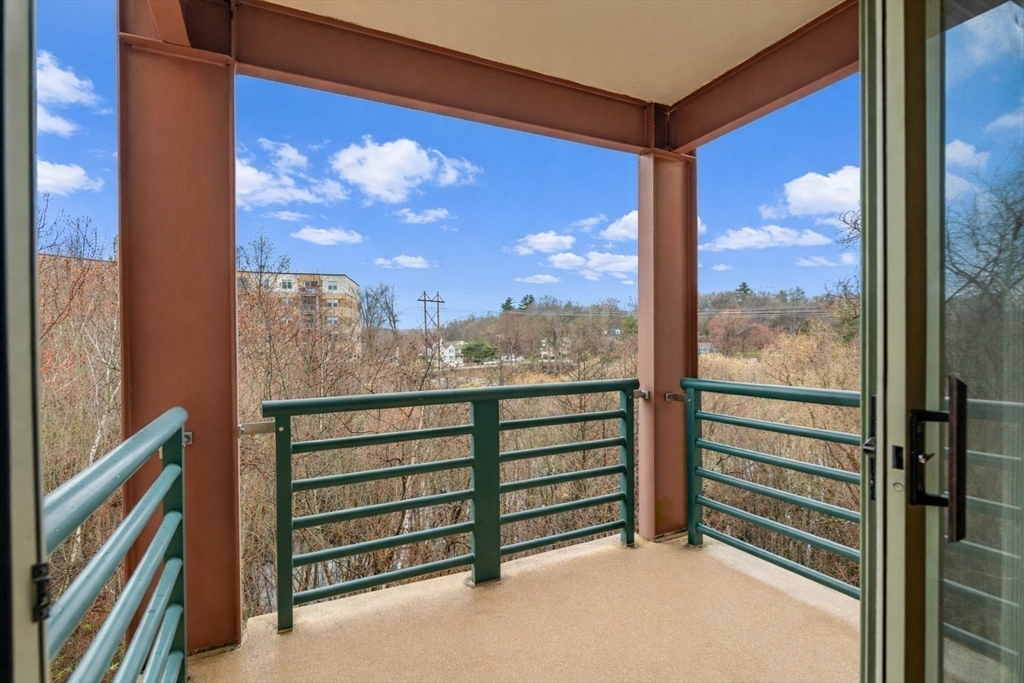 273 Cambridge Road, Unit 408 Woburn, MA 01801 - Photo 11 of 33