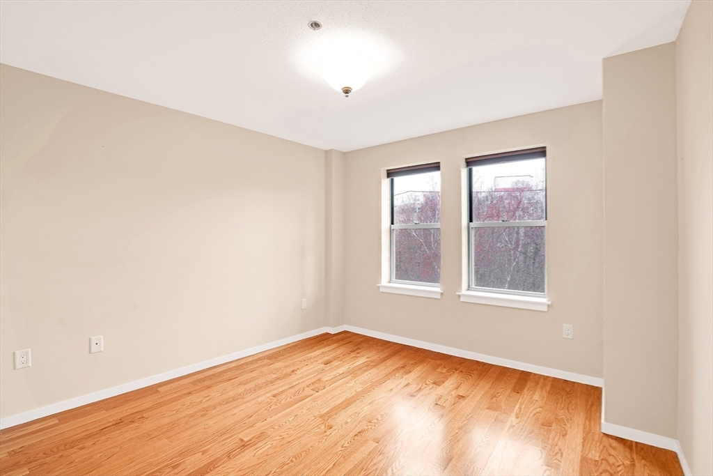 273 Cambridge Road, Unit 408 Woburn, MA 01801 - Photo 19 of 33