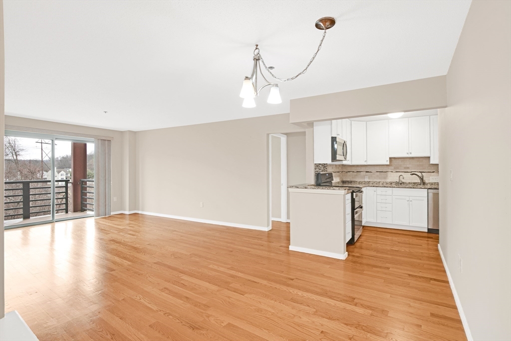 273 Cambridge Road, Unit 408 Woburn, MA 01801 - Photo 7 of 33