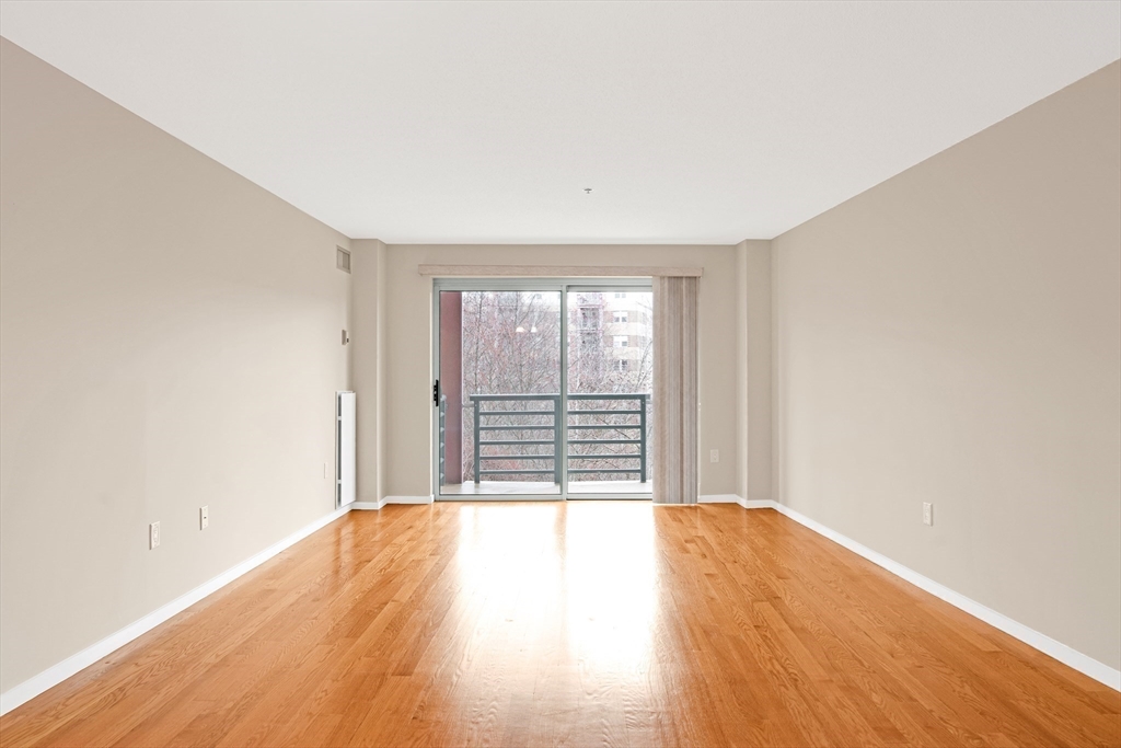 273 Cambridge Road, Unit 408 Woburn, MA 01801 - Photo 10 of 33