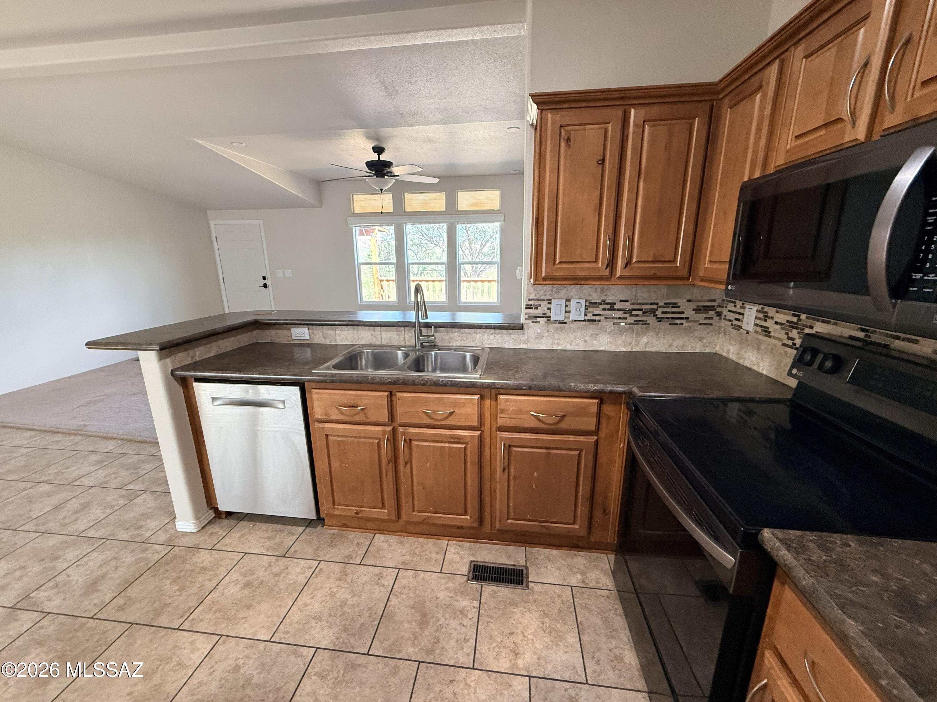 2241 North Rivers Edge Road Benson, AZ 85602 - Photo 12 of 22 IMG_2250