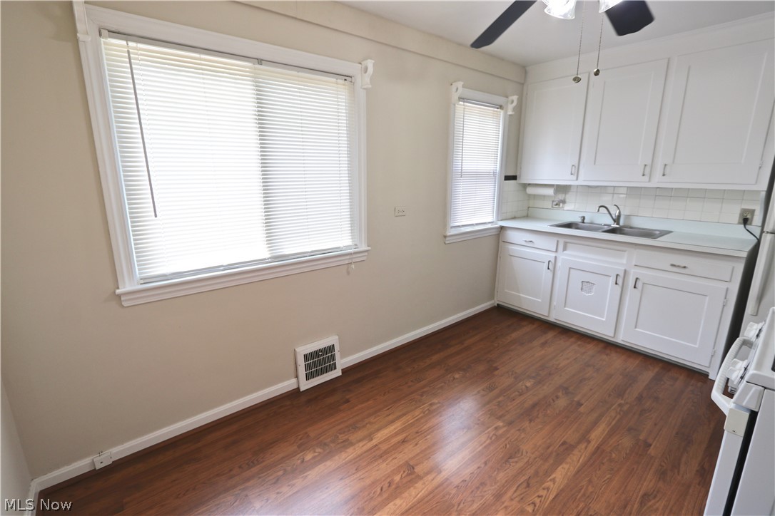 1424 Irene Road Lyndhurst, OH 44124 - Photo 4 of 17